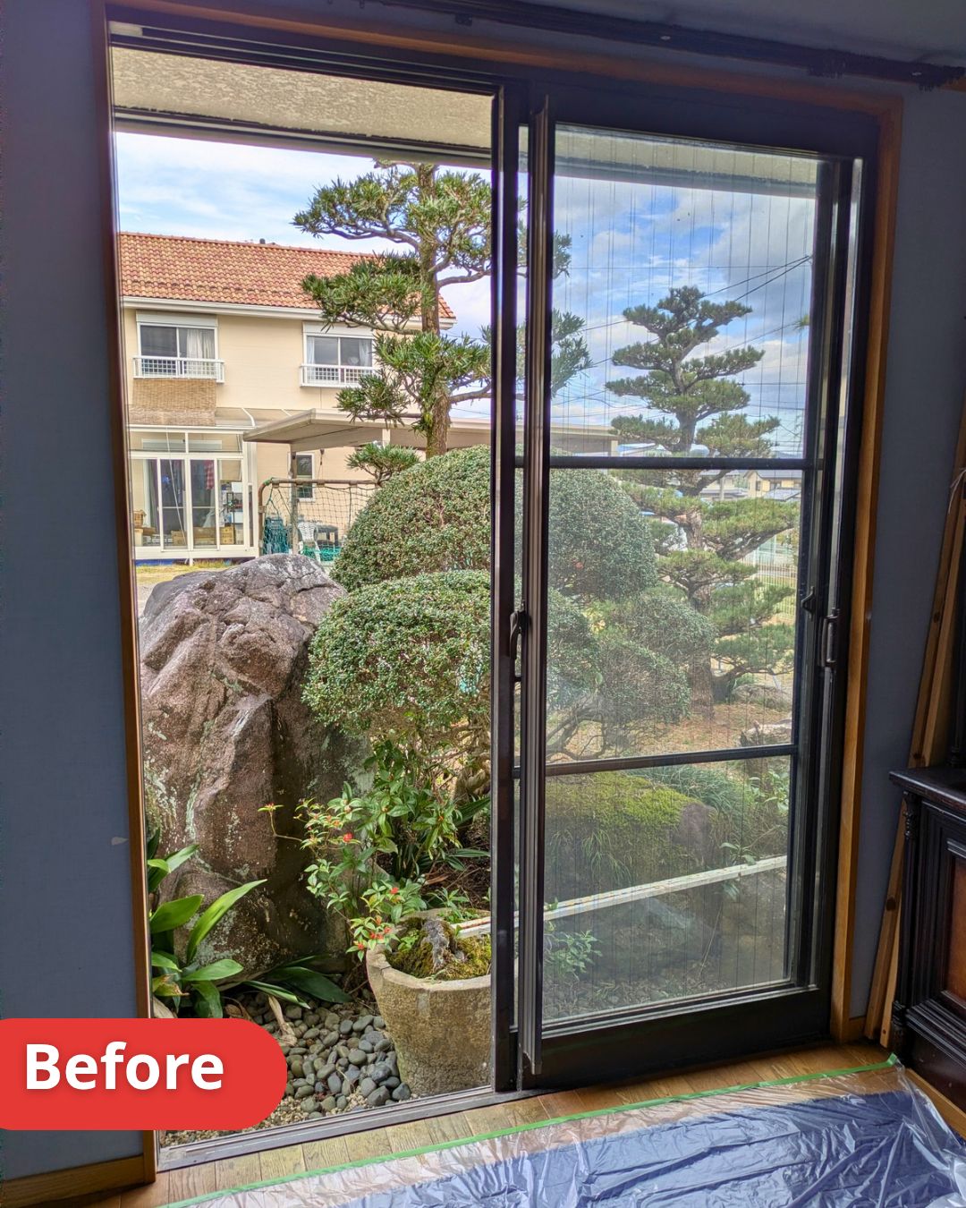 内窓設置前の寝室窓