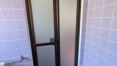 【岐阜県関市】YKK AP「ドアリモ 浴室折戸」浴室ドア交換事例